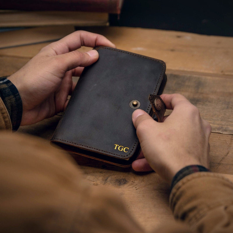 Leather Travel Wallet -Felix-